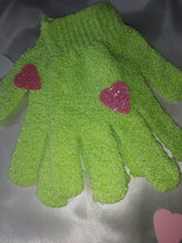 Load image into Gallery viewer, Exfoliating Gloves- PAIR (JM $600)