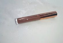 Load image into Gallery viewer, Juicy cream Lip Gloss (SALE: JM $2,300)
