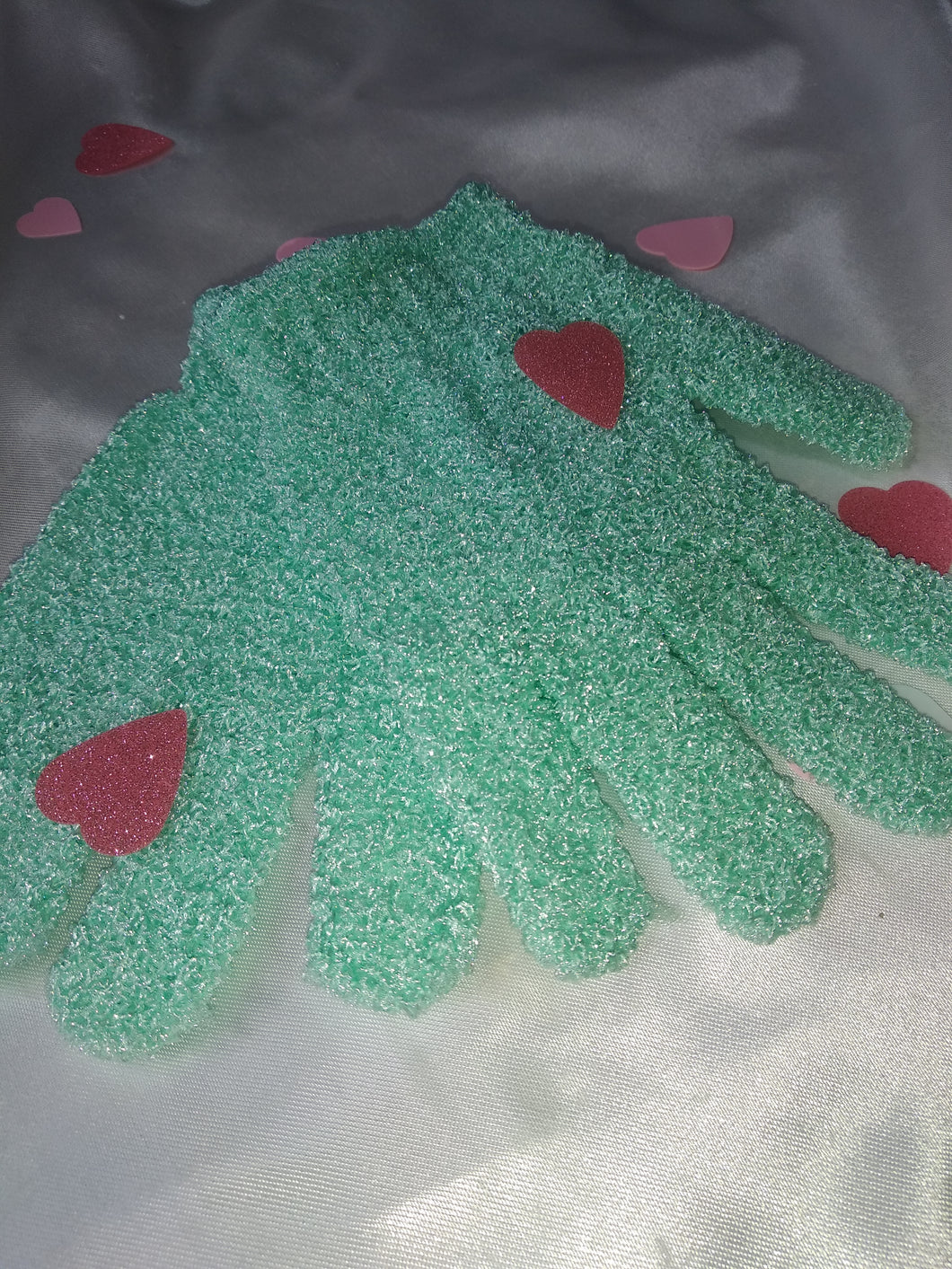 Exfoliating Gloves- SINGLE (JM $350 each)